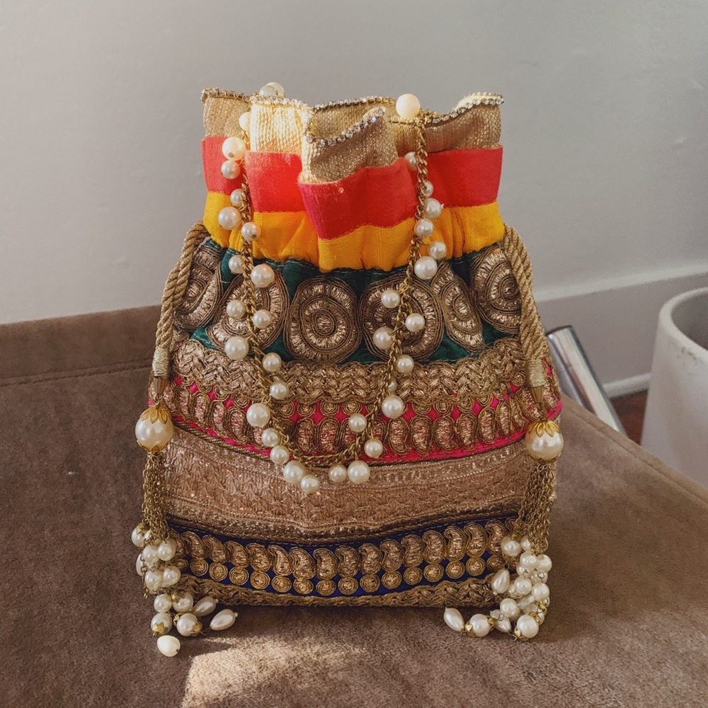 Ornate Pearl Pouch Handbag